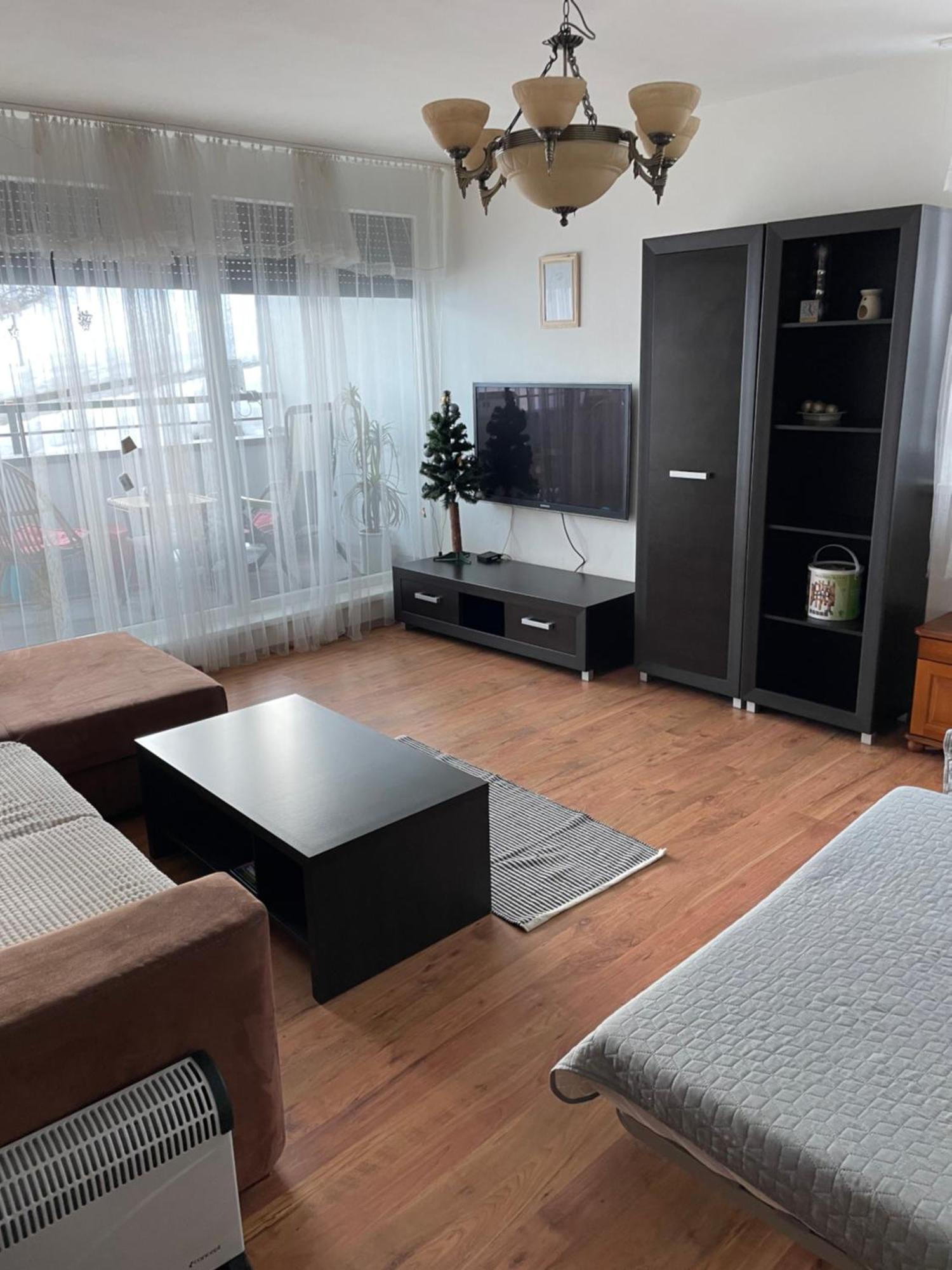 Utulny Apartman Triangel 50M Od Lyziarskeho Vleku Zahradky Donovaly Exterior foto